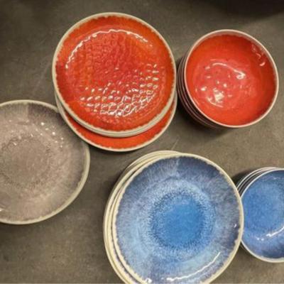 Colored Plastic Dishes