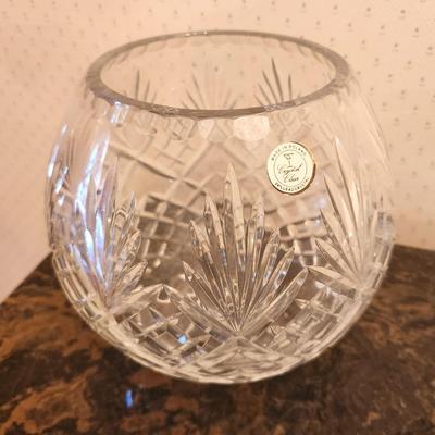 Lot #164 Polish Crystal Rose Bowl & Center Bowl with Contemporary Styling