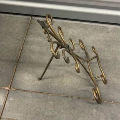 Metal Frame or Plate Stand Holder