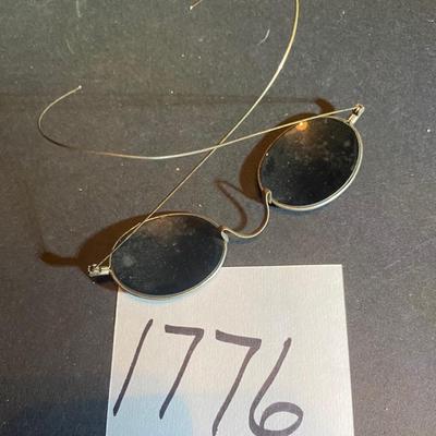 Vintage Child Size Sunglasses