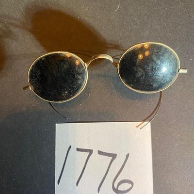 Vintage Child Size Sunglasses