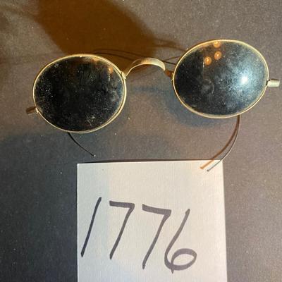 Vintage Child Size Sunglasses