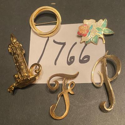 Pin Lot