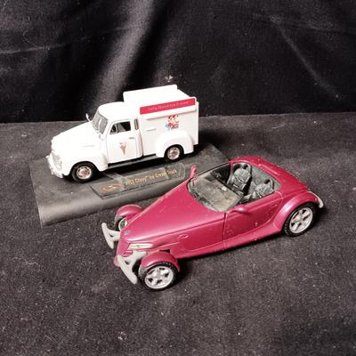 2 DIE-CAST MODEL VEHICLES
