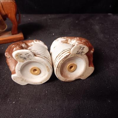 3 SETS OF VINTAGE SHAKERS