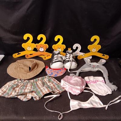 BUILD-A-BEAR CLOTHES, HATS, SHOES AND HANGERS