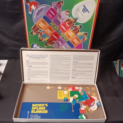 MORK & MINDY BOARD GAME AND LIKE NEW OUIJA BOARD