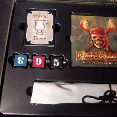 LIKE NEW PIRATES OF THE CARIBBEAN BOARD GAME