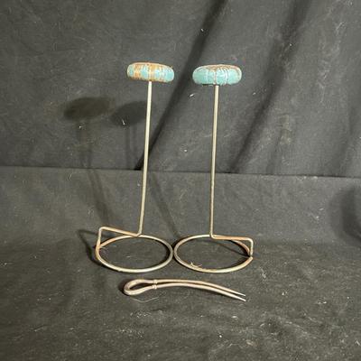 Retro Hat/Wig Wood & Metal Display Stand & Hair Pin (DR-MG)