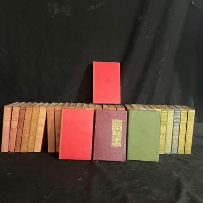 Everyman’s Library Set (DR-MG)