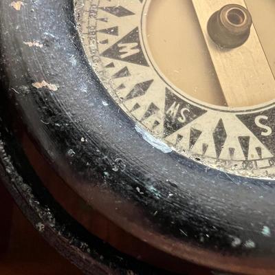 Wilcox, Crittenden & Co. Compass (DR-MG)