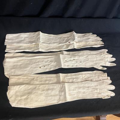 Vintage Long White Leather Gloves & Regular Sized Leather Gloves (DR-MG)