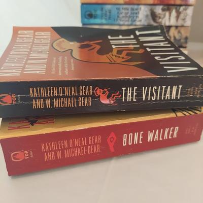 Mystery Novels by Tony Hillerman, Nevada Barr and More (LLR-BBL)