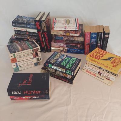 Fiction Novels by John Grisham, Sharyn McCrumb, James Alexander Thom and More (LLR-BBL)