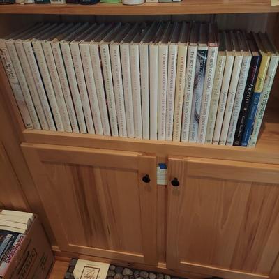 The Best of Gourmet Collection and More Cookbooks (LLR-BBL)