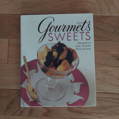 The Best of Gourmet Collection and More Cookbooks (LLR-BBL)