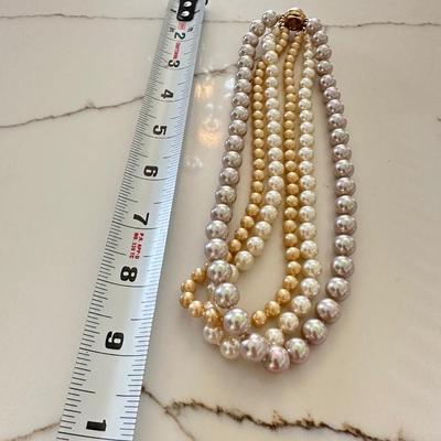 Majorica Pearls Triple Strand 3 different color pearls