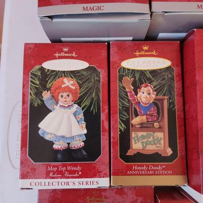 Lot of 10 Hallmark Keepsake Christmas Tree ornaments Train Airplane +++