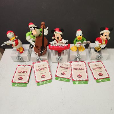 Lot of 5 Disney Wireless Band Daisy Goofy Minnie Donald Duck Mickey Mouse