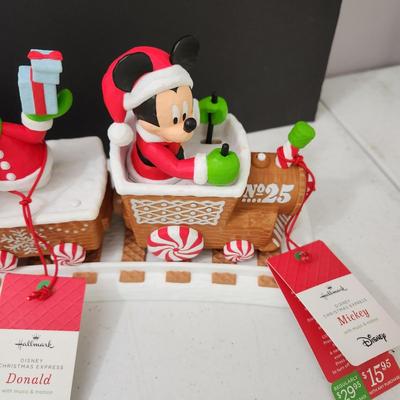 Hallmark Disney Christmas Express Music & Motion set