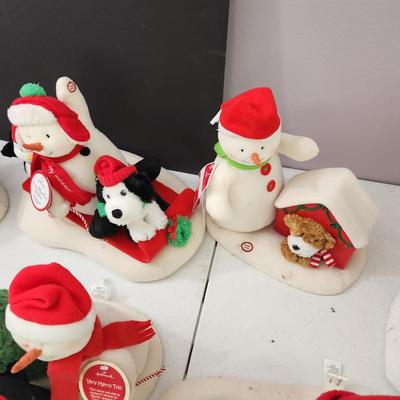 Tote Full of Christmas Winter Snowman Musical Animated Hallmark Jingle Pals