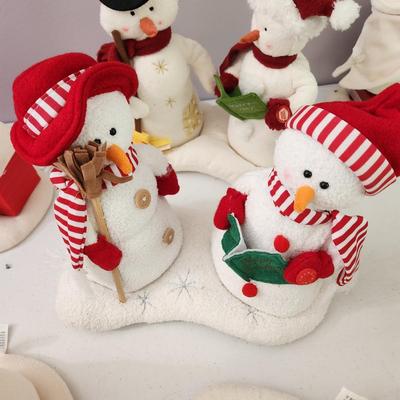 Tote Full of Christmas Winter Snowman Musical Animated Hallmark Jingle Pals