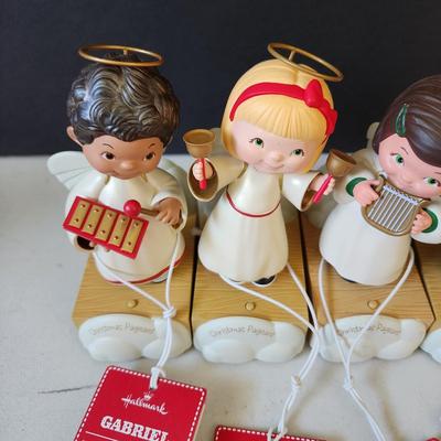 Lot of 4 Hallmark Wireless Children's Angel Choir