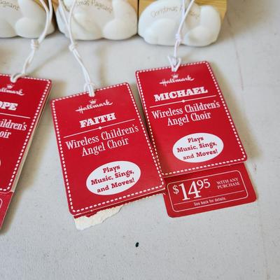 Lot of 4 Hallmark Wireless Children's Angel Choir