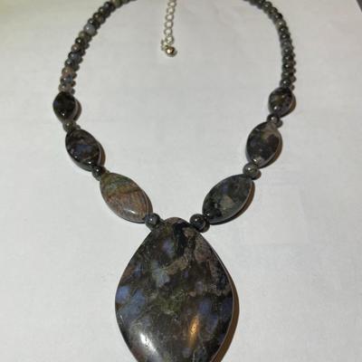 Jay King (DTR) Sterling Silver New Never Used Fashion Agate/Quartz 18"-20" Adjustable Necklace Preowned from an Estate....