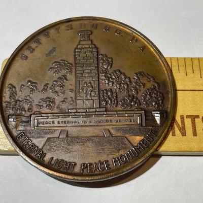 Large Vintage 3" Diameter Gettysburg/Lincoln Souvenir Commemorative Medal as Pictured.