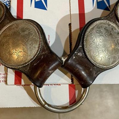 Antique/Vintage Horse Tooled Leather Bridle Breast Collar with Screwed Silver-tone Applications & w/Double Buckle Preowned from an...