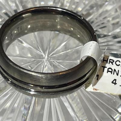 Titanium Size 9-3/4 in New Never Used Condition Wedding Band Ring as Pictured. (Ring-2).