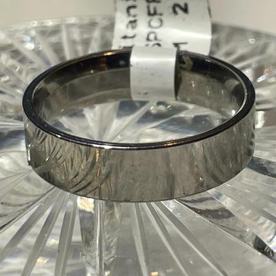 Titanium Size 9-3/4 in New Never Used Condition Wedding Band Ring as Pictured. (Ring-4).