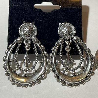 New Never Used Carolyn Pollack Sterling Silver .925 Dangling Style Stud w/Post Back Earrings as Pictured. (Jewelry #72).