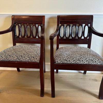 Solid Vintage Accent Lodging by Lowenstein Chairs