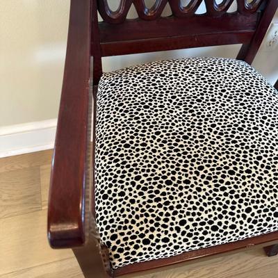 Solid Vintage Accent Lodging by Lowenstein Chairs