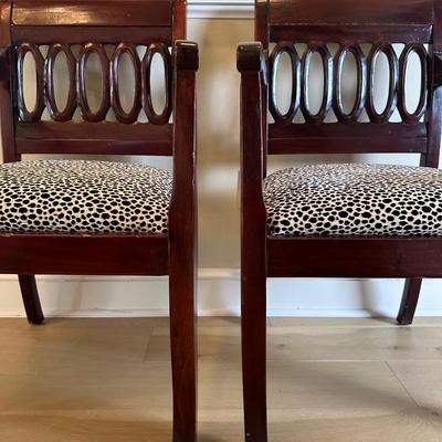 Solid Vintage Accent Lodging by Lowenstein Chairs
