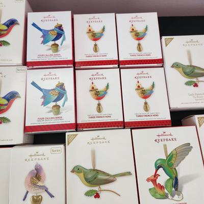 Lot of 25 Hallmark Keepsake Christmas Tree Birds ornaments
