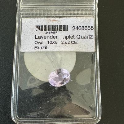 Lavender Quartz / 2.62 cts / oval