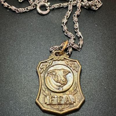 FFA pendant with chain