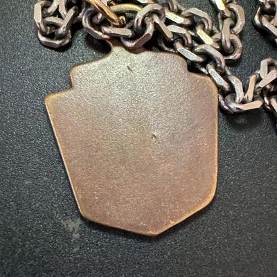 Ford pendant & chain