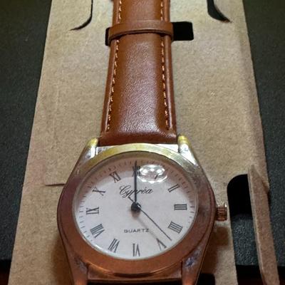 Cyprea fashion watch