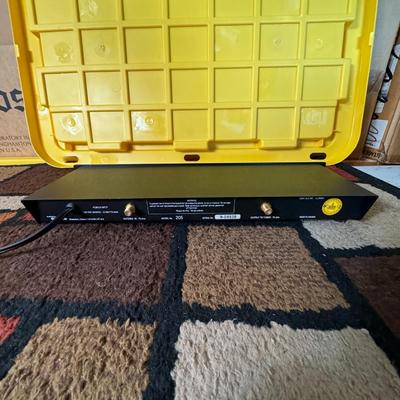 Magnum Dynalab - MD205 Signal Sleuth FM amplifier