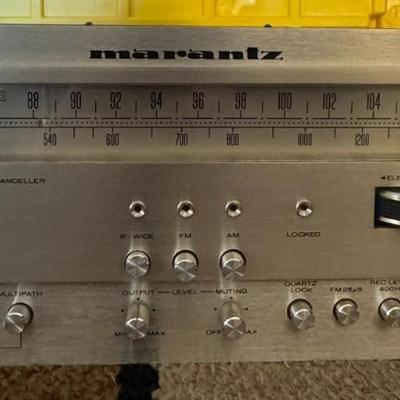 Marantz Model 2130 Quartz lock tuner
