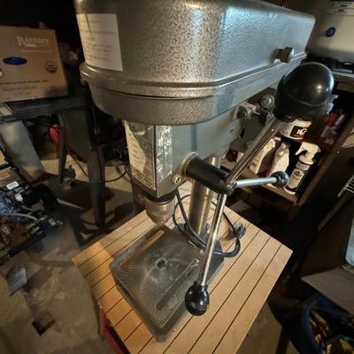 3 speed heavy duty 1/2 " drill press