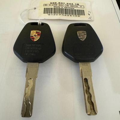 2 porsche boxster programable keys