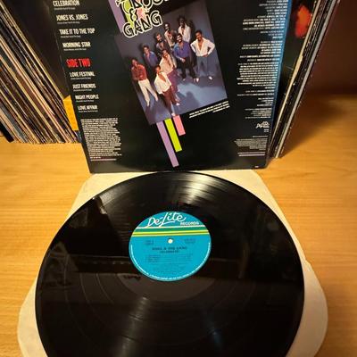 Dee-Lite Records - Cool and the Gang / Celebrate