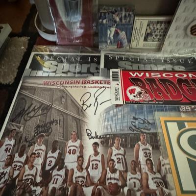 Sports memorabilia Lot