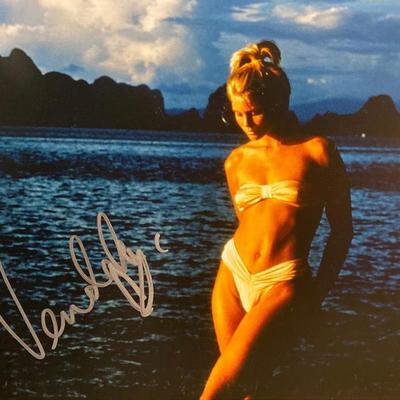 Vendela Kirsebom signed photo