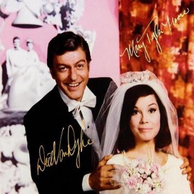 Dick Van Dyke and Mary Tyler Moore signed portrait photo 
